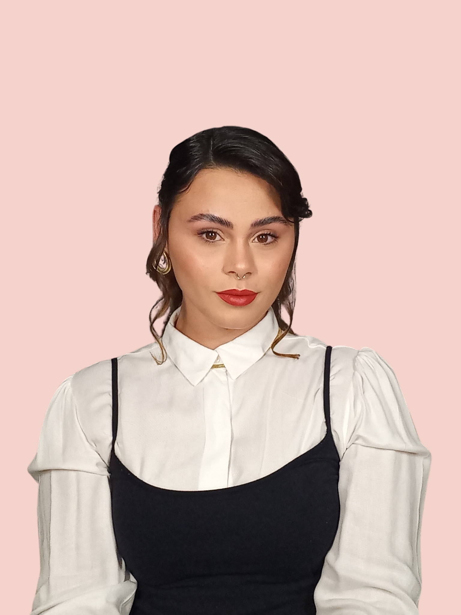 Letícia Lamego em imagem de apresentação do atendimento